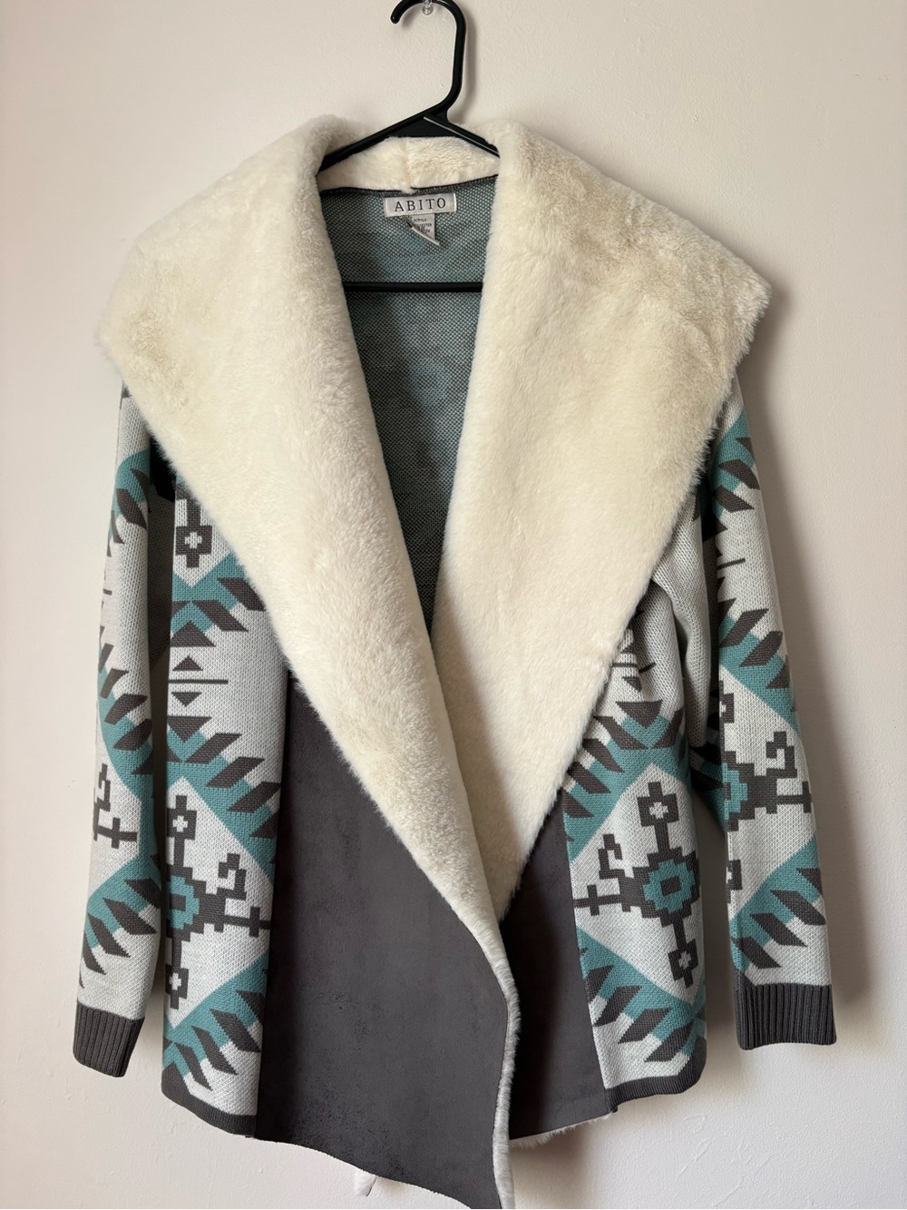 Abito Aztec Knit Sherpa Cardigan - Cream & Teal